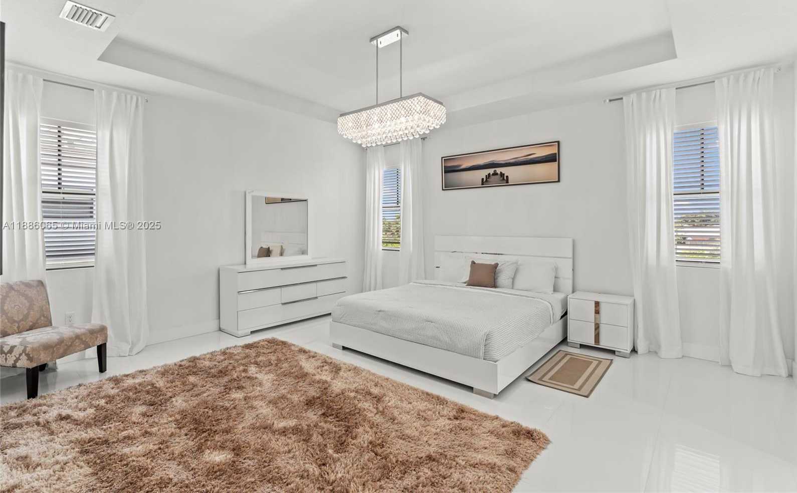 Small Image of 14841 SOUTH WEST 39TH TER, Miami Number 37