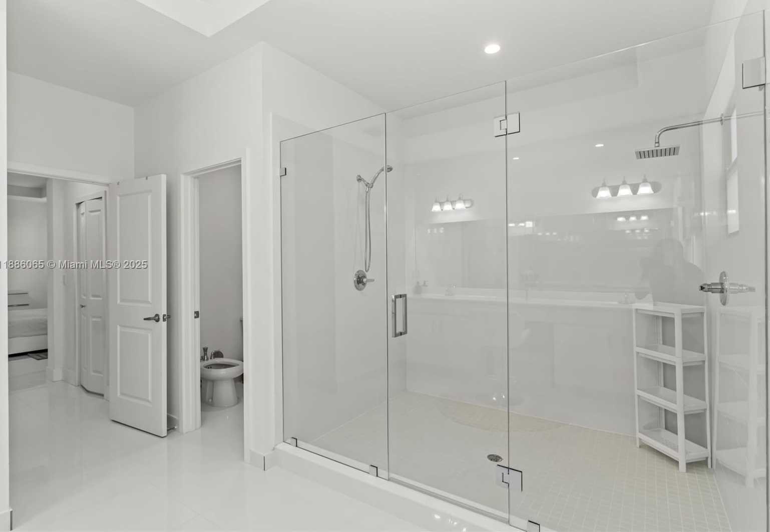Small Image of 14841 SOUTH WEST 39TH TER, Miami Number 41
