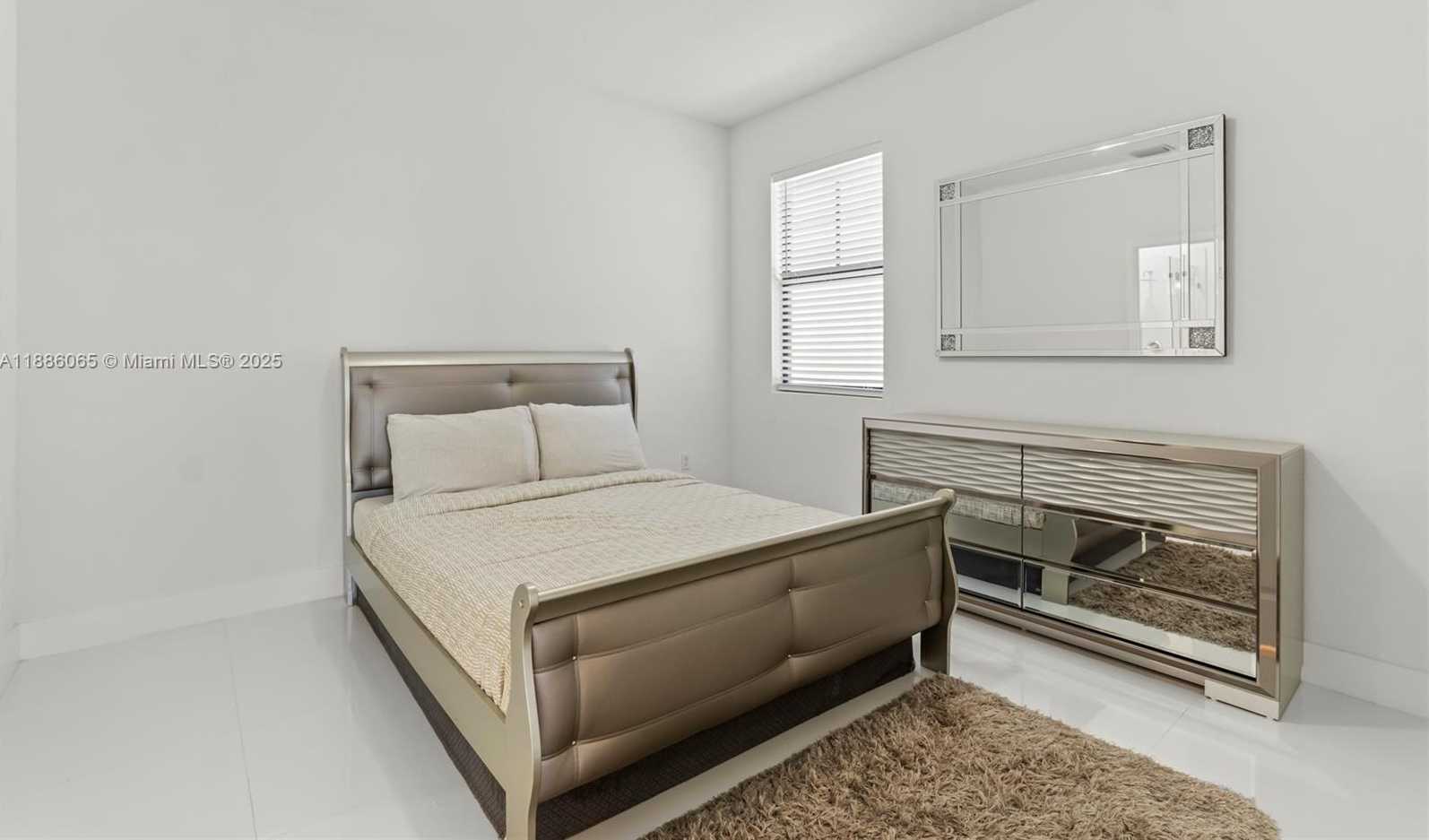 Small Image of 14841 SOUTH WEST 39TH TER, Miami Number 47