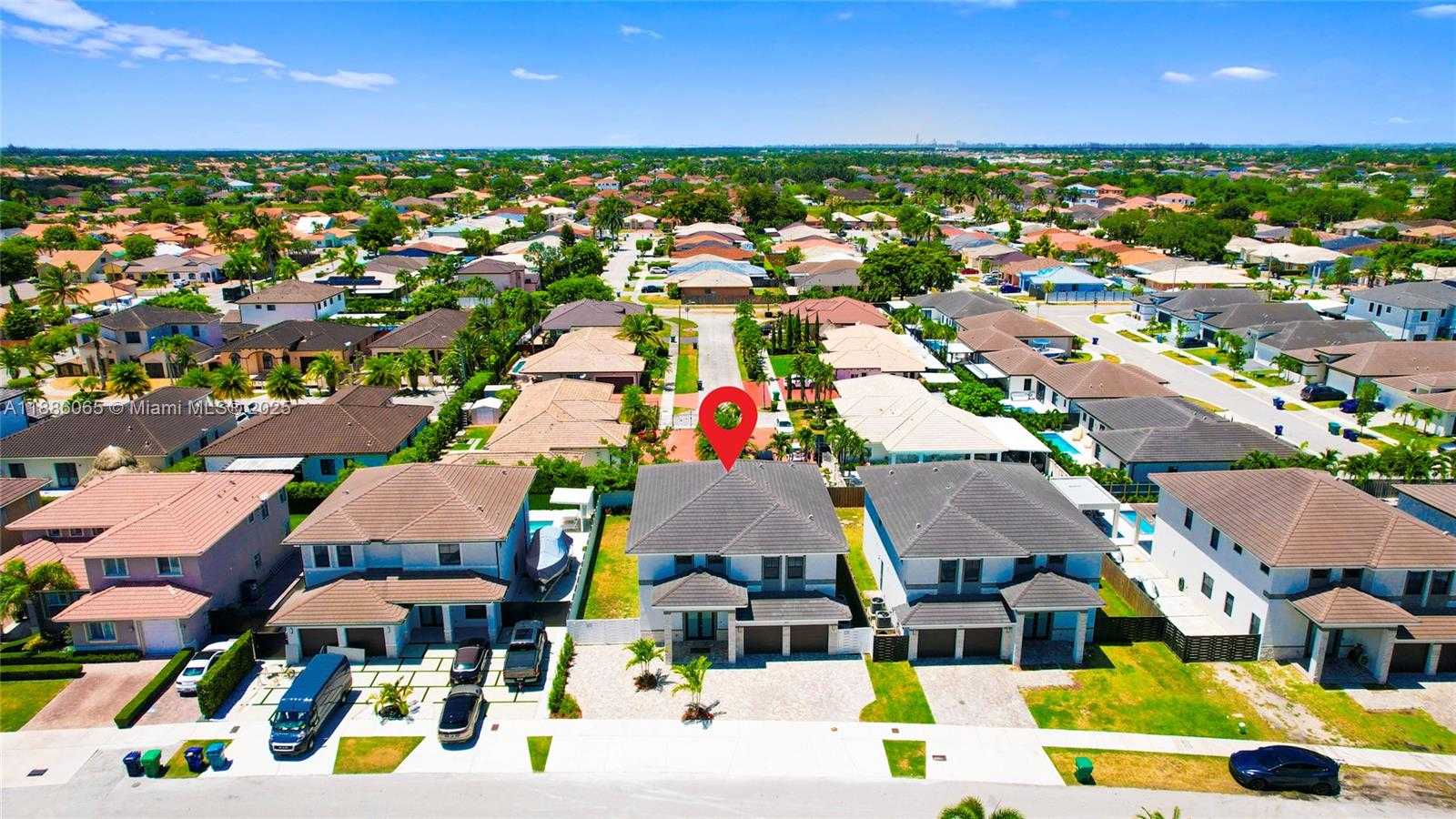Small Image of 14841 SOUTH WEST 39TH TER, Miami Number 54