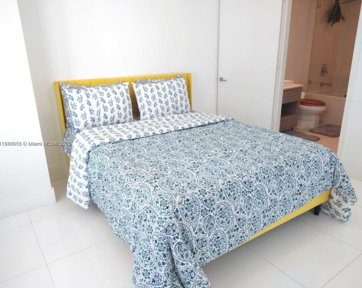 Small Image of 1300 SOUTH MIAMI AVE #2208, Miami Number 6
