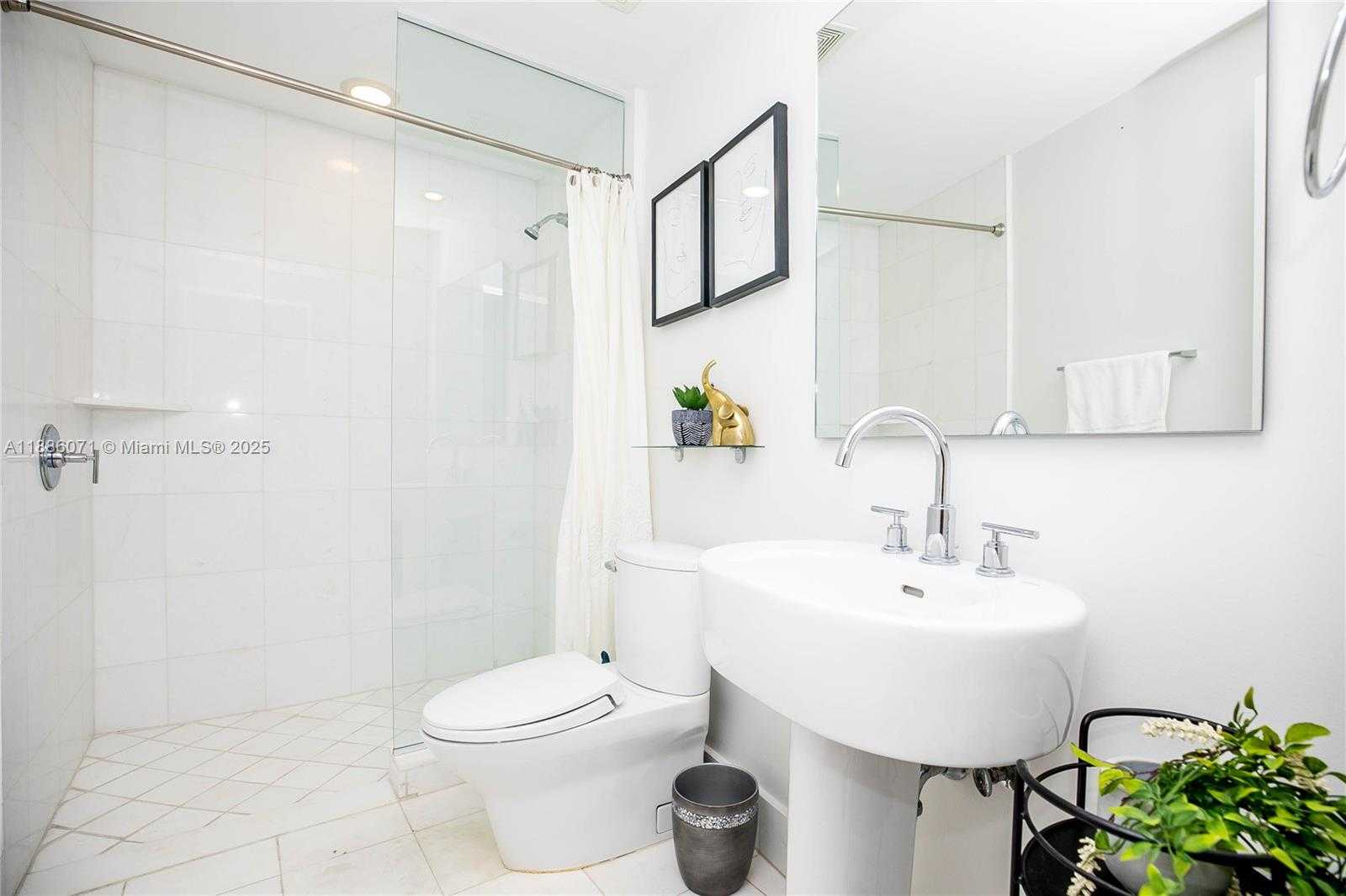 Small Image of 2950 NORTH EAST 188TH ST #124, Aventura Number 20