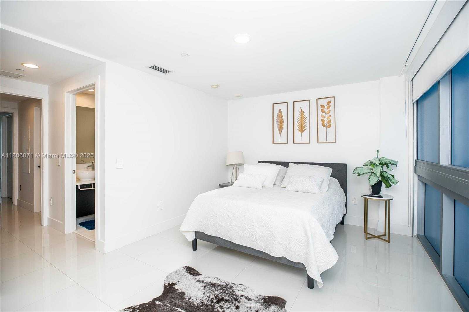 Small Image of 2950 NORTH EAST 188TH ST #124, Aventura Number 27