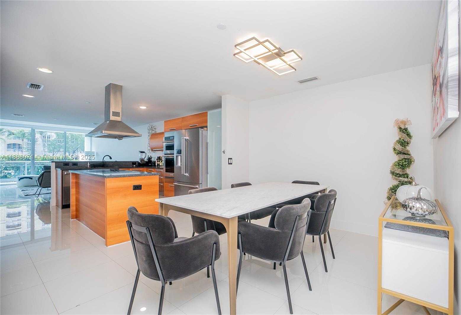 Small Image of 2950 NORTH EAST 188TH ST #124, Aventura Number 3
