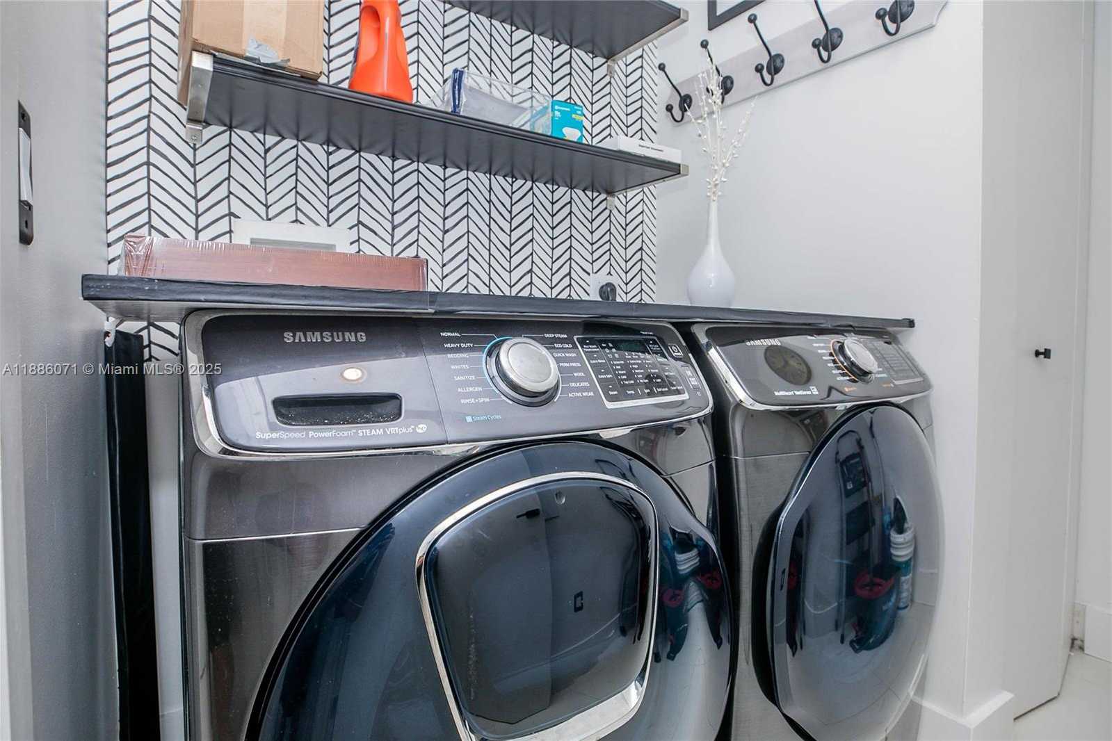 Small Image of 2950 NORTH EAST 188TH ST #124, Aventura Number 31