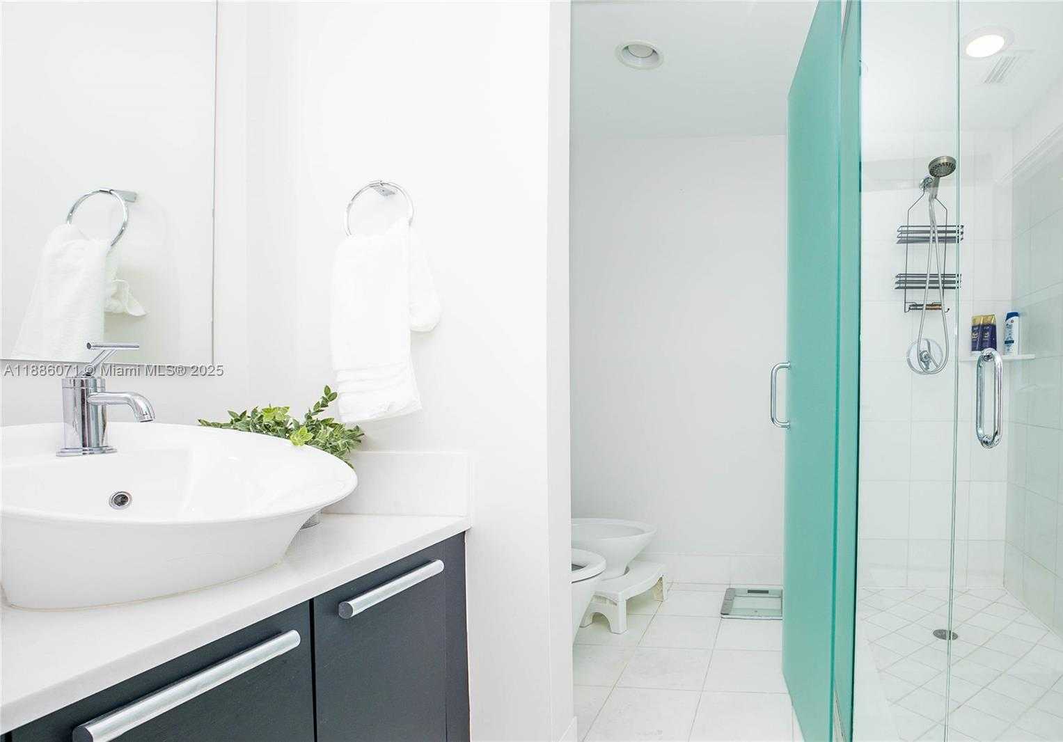 Small Image of 2950 NORTH EAST 188TH ST #124, Aventura Number 34