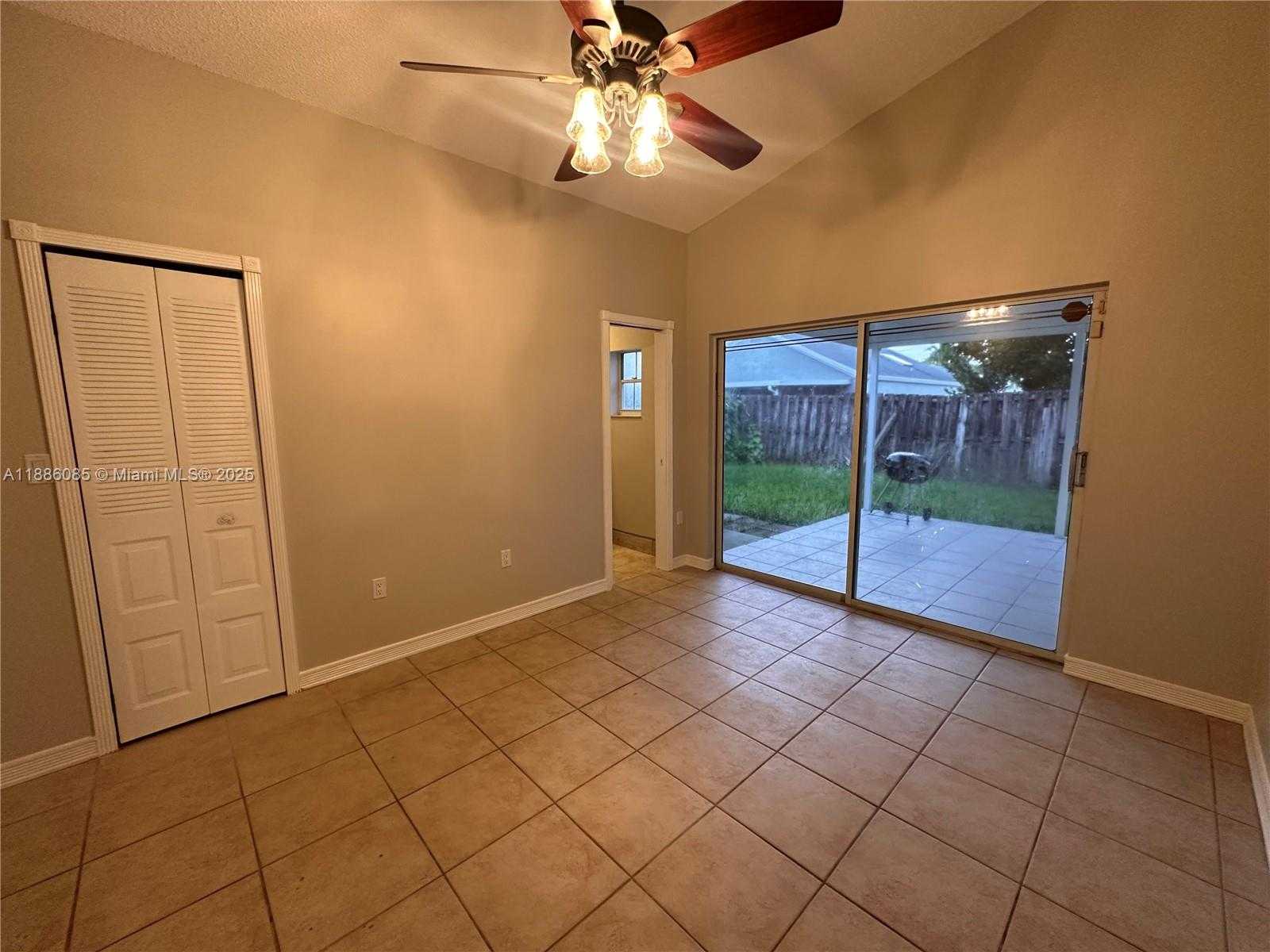 Small Image of 12781 SOUTH WEST 146TH LN, Miami Number 14