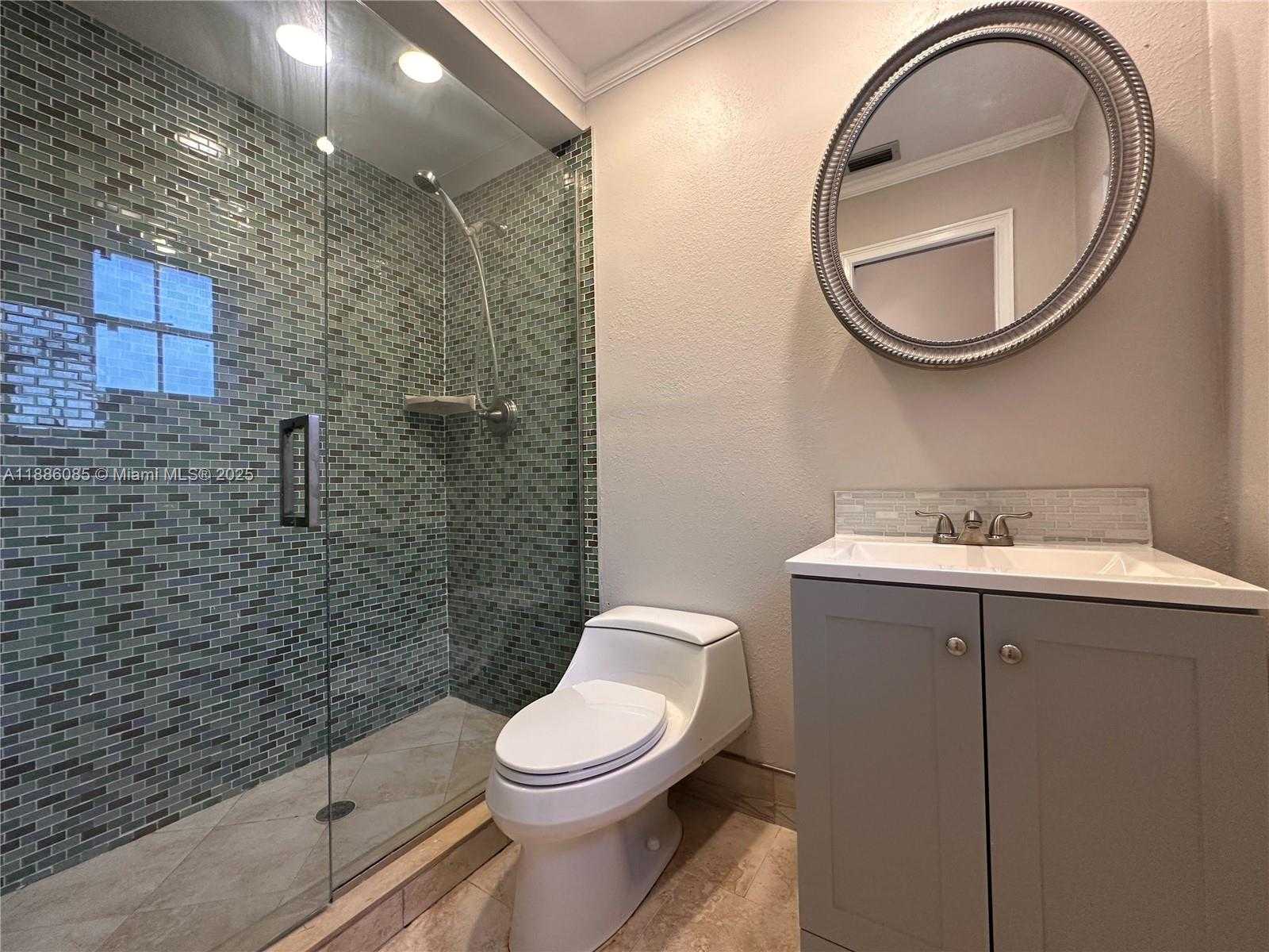 Small Image of 12781 SOUTH WEST 146TH LN, Miami Number 17