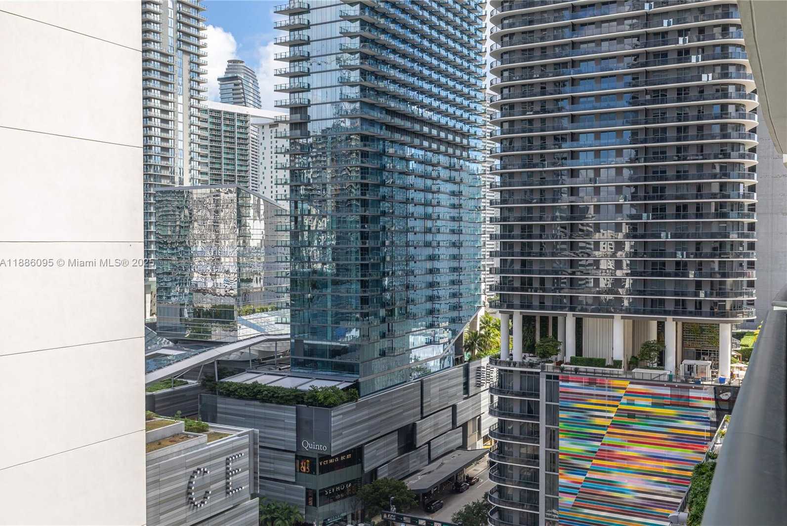 Small Image of 55 SOUTH WEST 9TH ST #1608, Miami Number 29