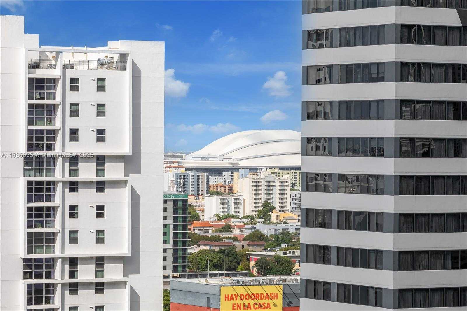 Small Image of 55 SOUTH WEST 9TH ST #1608, Miami Number 35