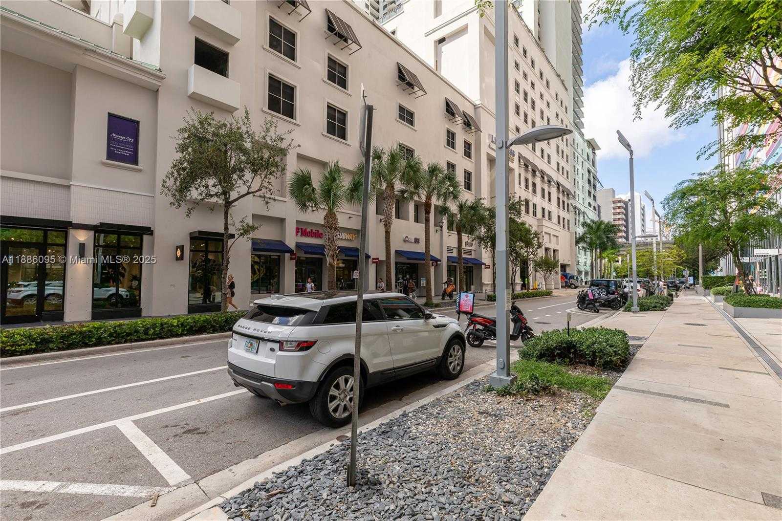 Small Image of 55 SOUTH WEST 9TH ST #1608, Miami Number 40