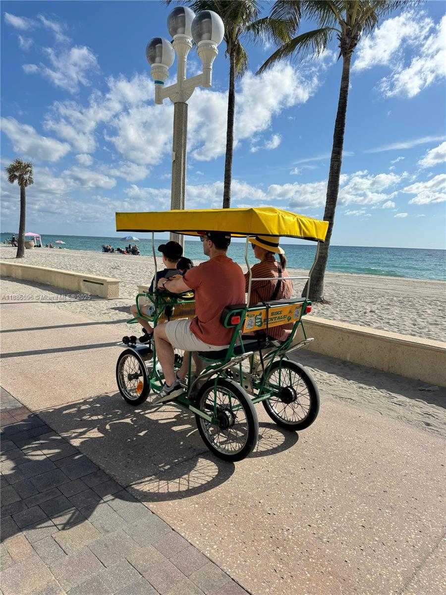 Small Image of 3405 NORTH OCEAN DR #19, Hollywood Number 16