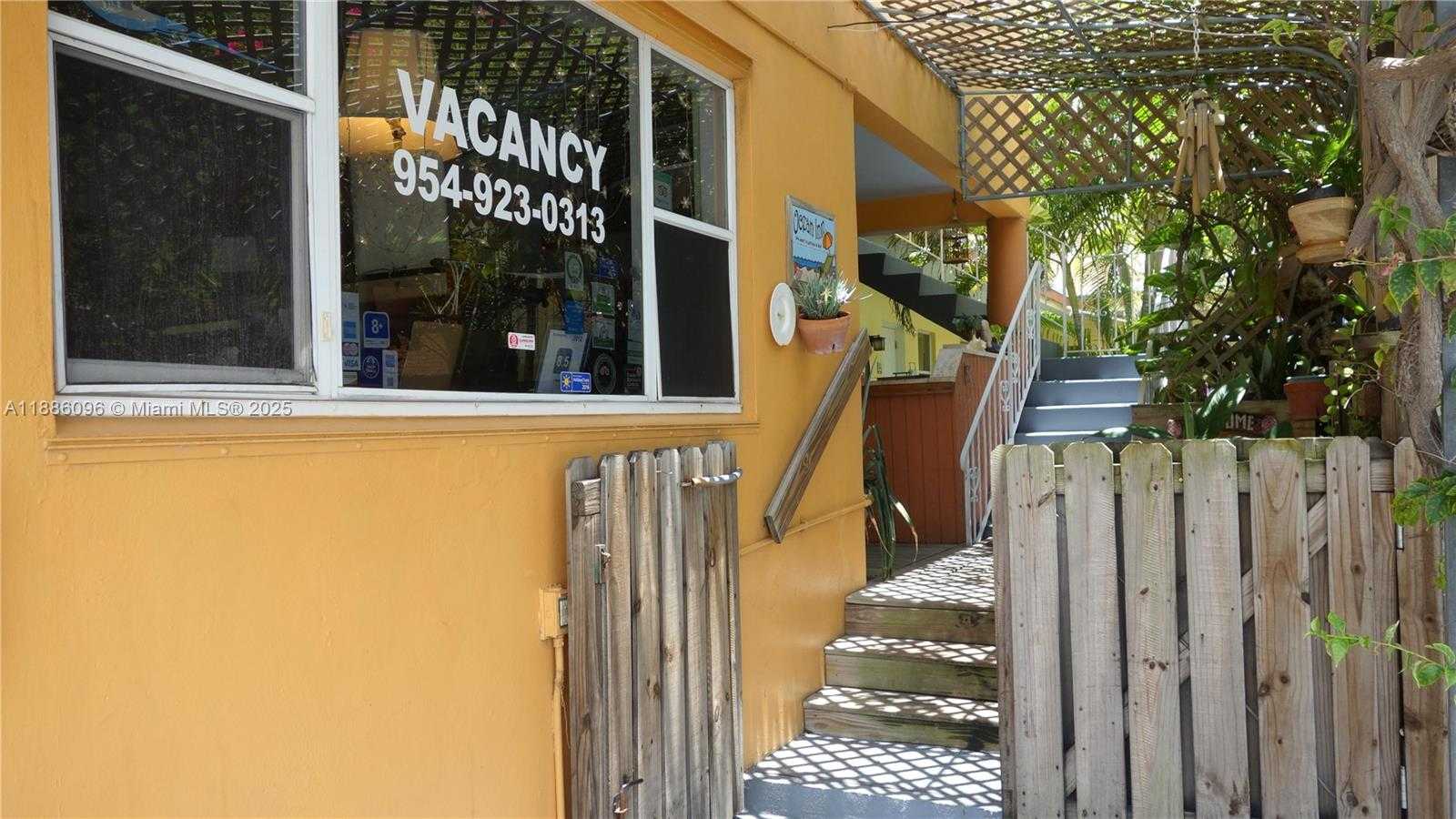 Small Image of 3405 NORTH OCEAN DR #19, Hollywood Number 2