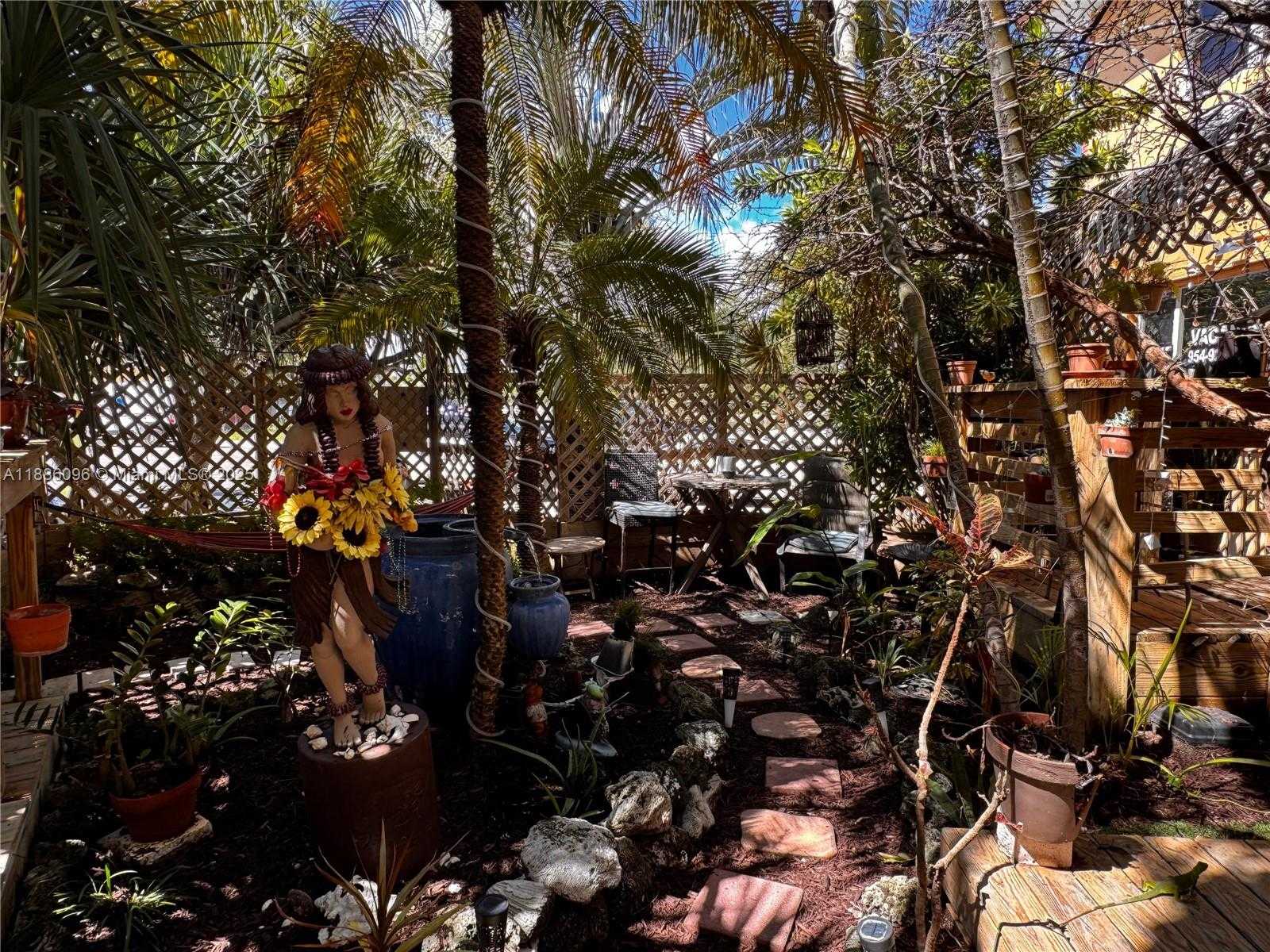 Small Image of 3405 NORTH OCEAN DR #19, Hollywood Number 9