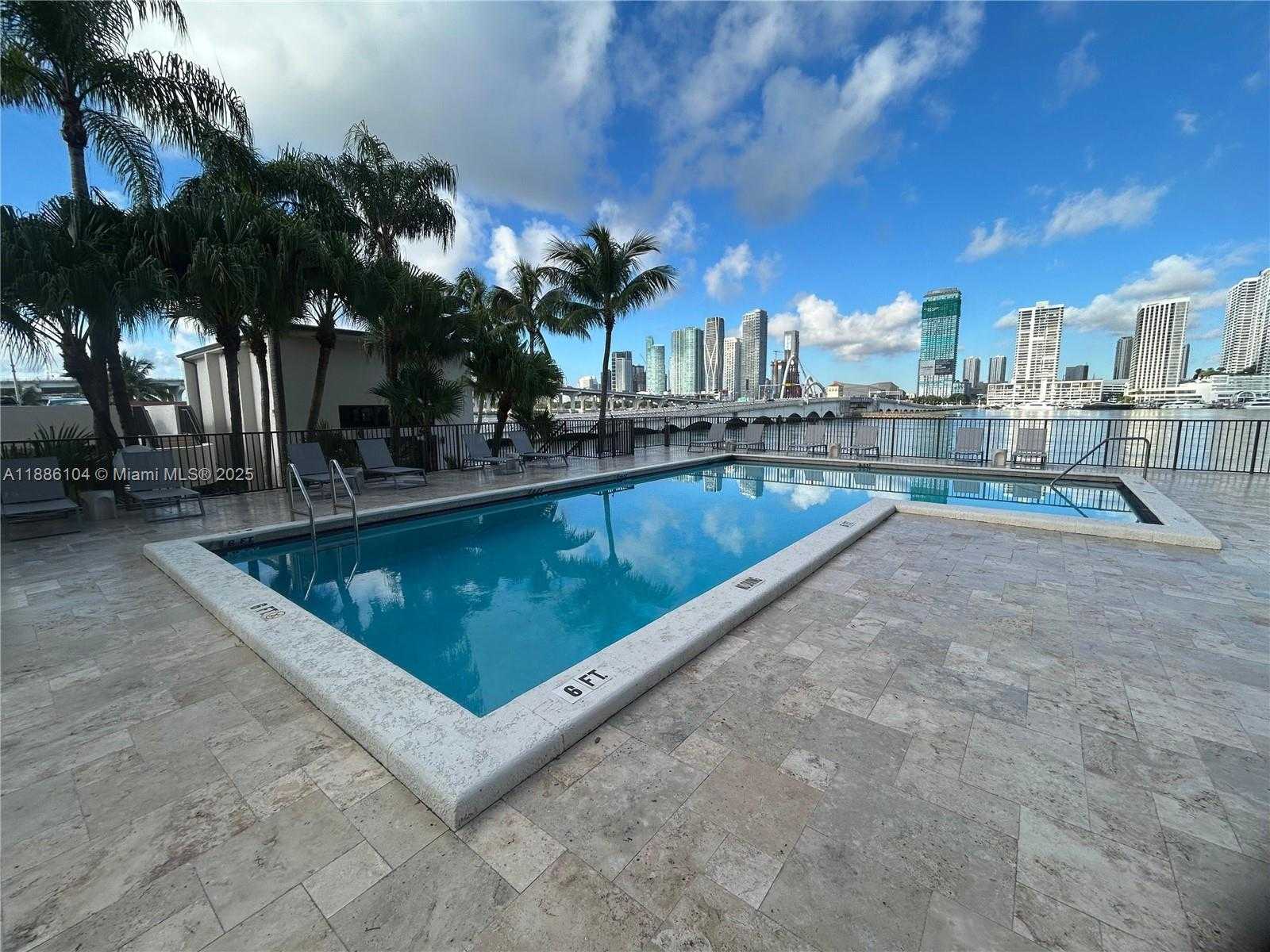 Small Image of 801 NORTH VENETIAN DRIVE #202, Miami Number 53