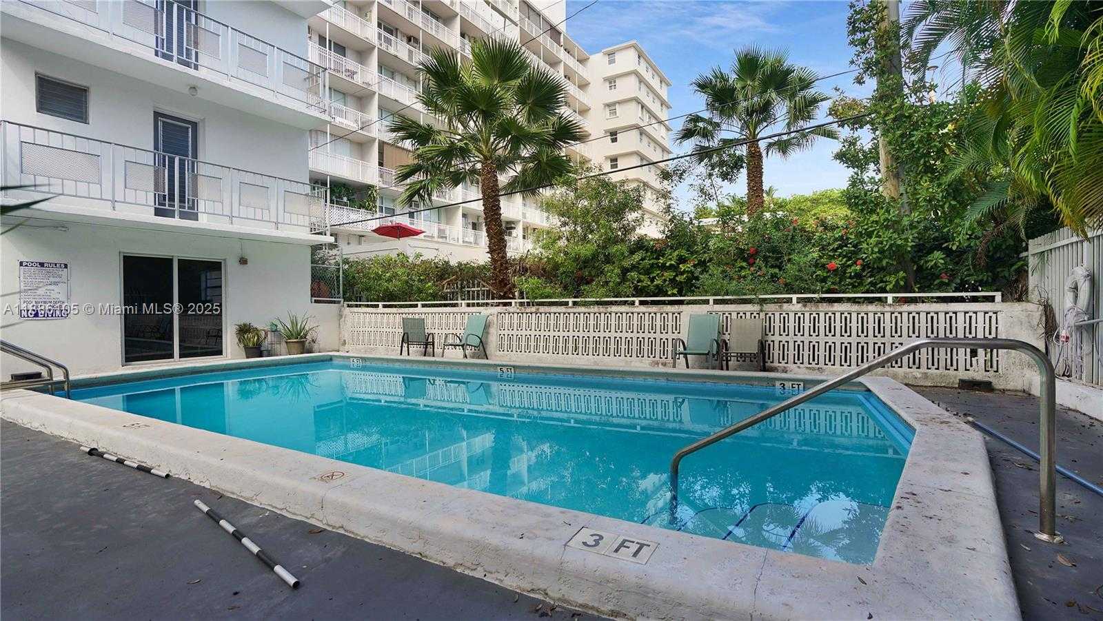 Small Image of 1340 LINCOLN RD #404, Miami Beach Number 32