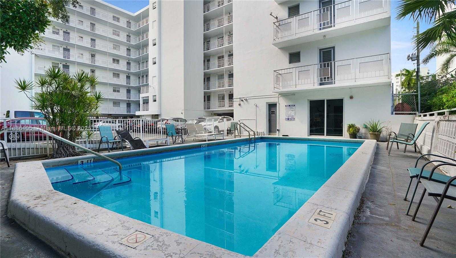 Small Image of 1340 LINCOLN RD #404, Miami Beach Number 33
