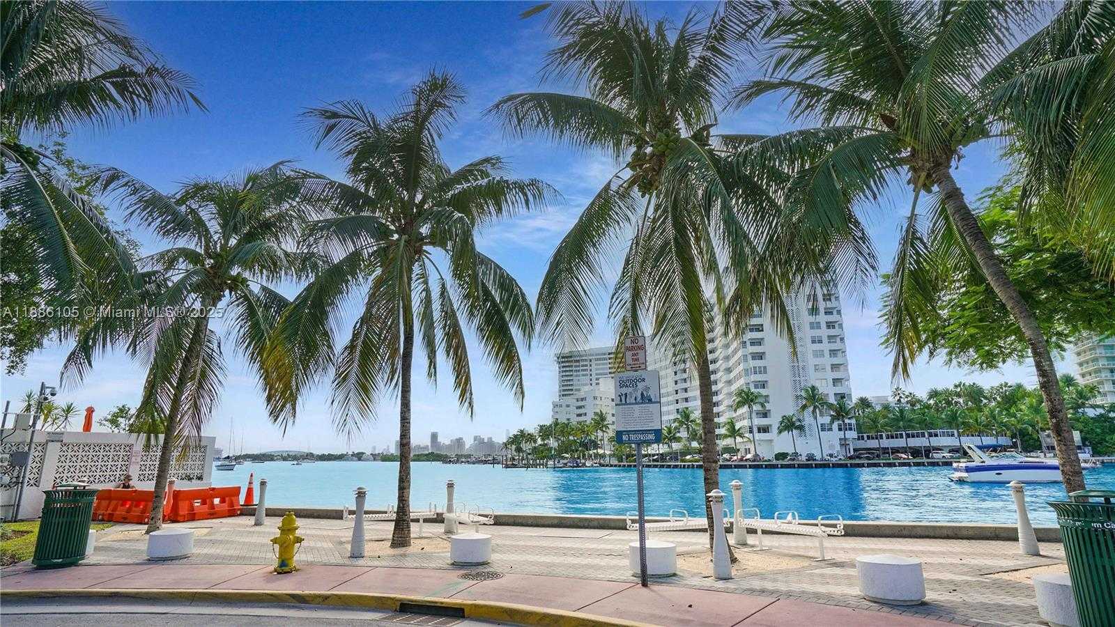 Small Image of 1340 LINCOLN RD #404, Miami Beach Number 41