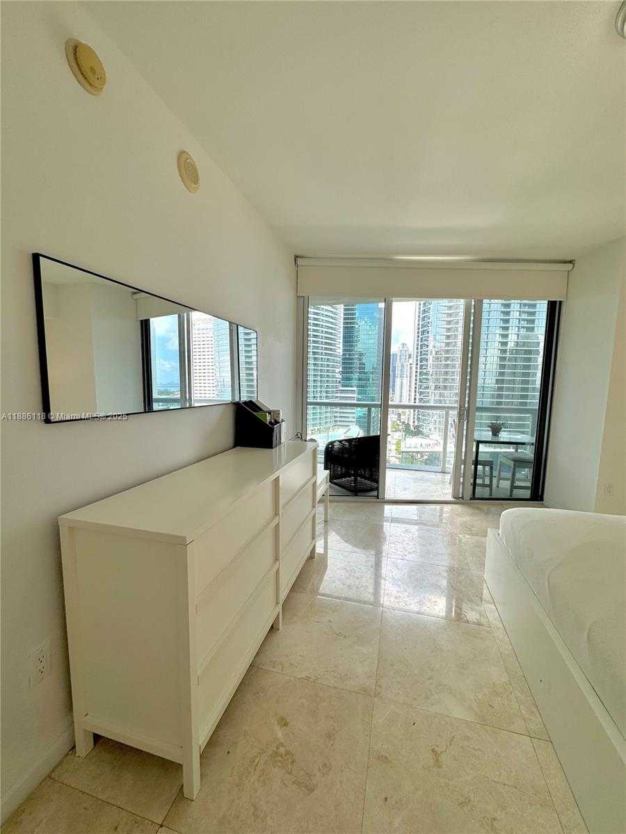 Small Image of 475 BRICKELL AVE #2512, Miami Number 18