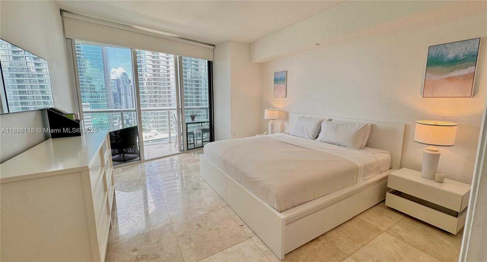Small Image of 475 BRICKELL AVE #2512, Miami Number 19