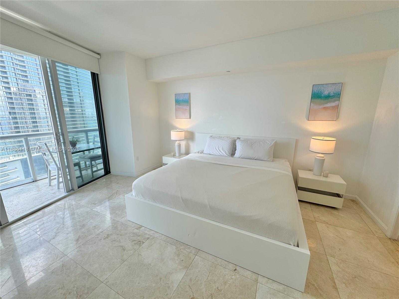 Small Image of 475 BRICKELL AVE #2512, Miami Number 20