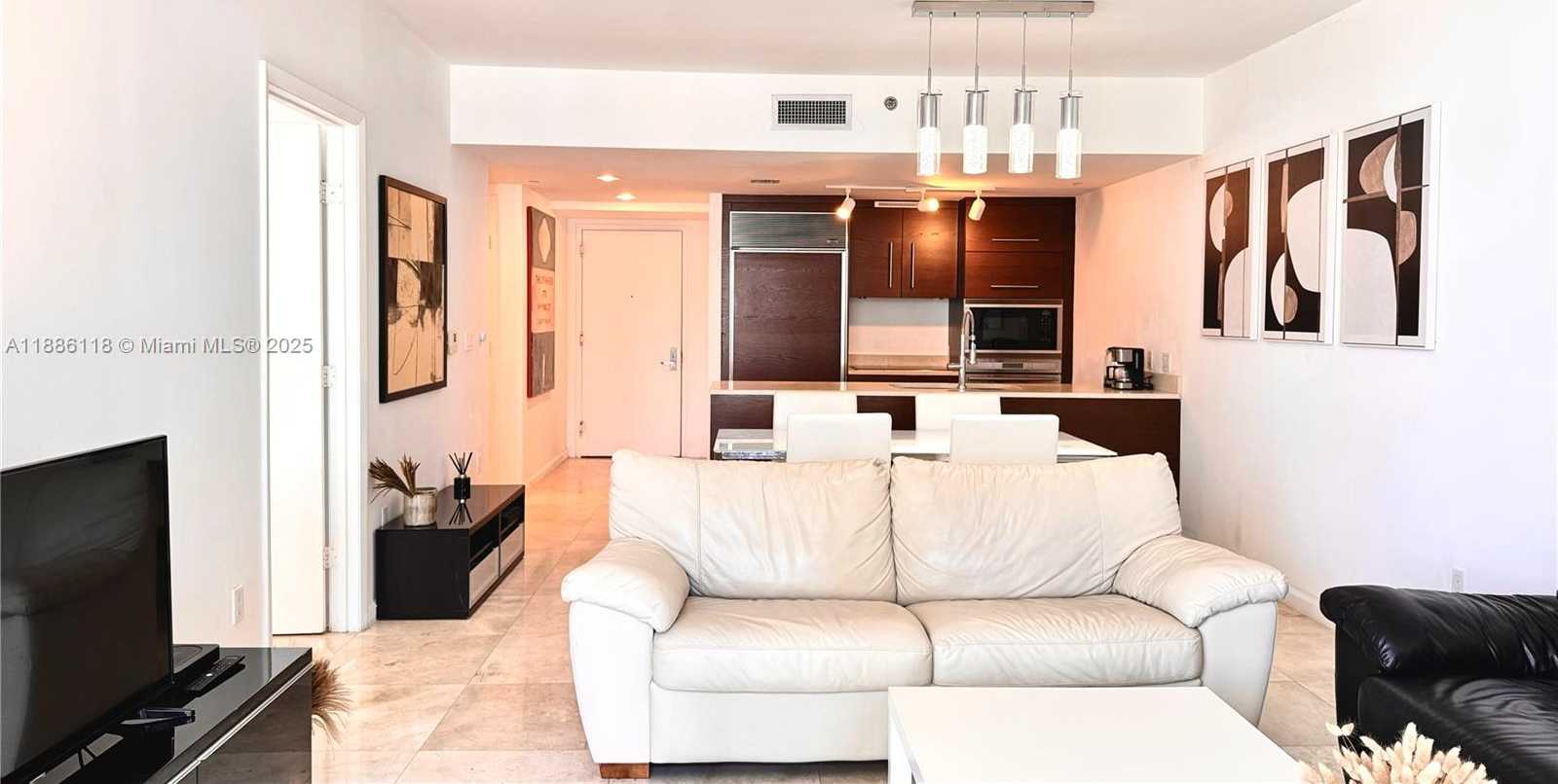 Small Image of 475 BRICKELL AVE #2512, Miami Number 23