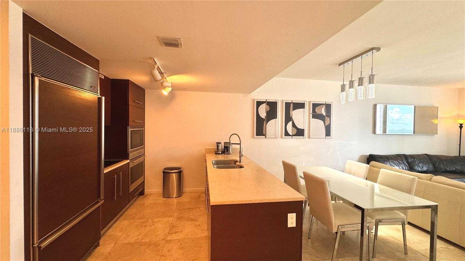 Small Image of 475 BRICKELL AVE #2512, Miami Number 29