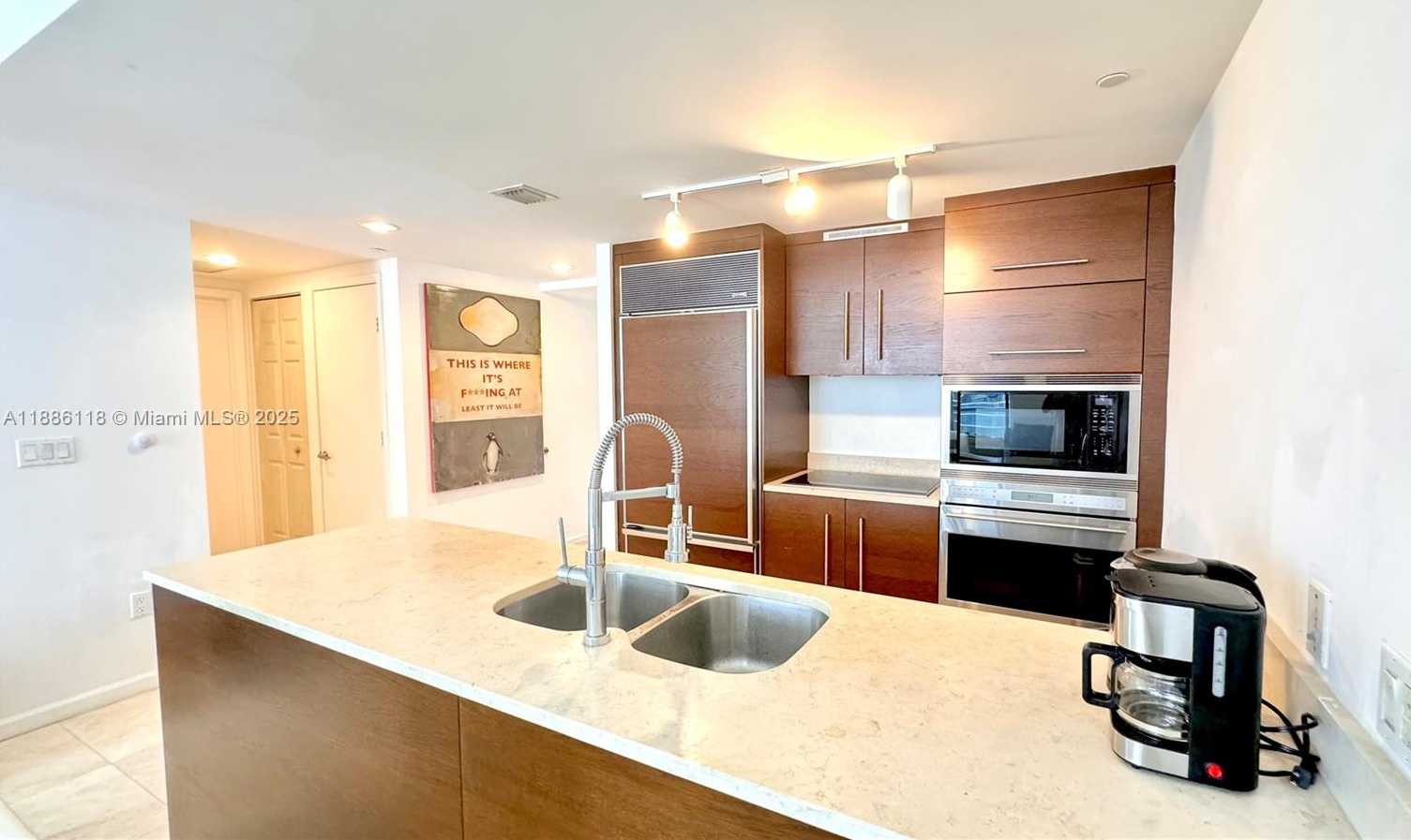 Small Image of 475 BRICKELL AVE #2512, Miami Number 32