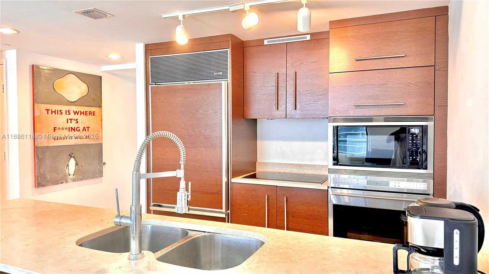 Small Image of 475 BRICKELL AVE #2512, Miami Number 33