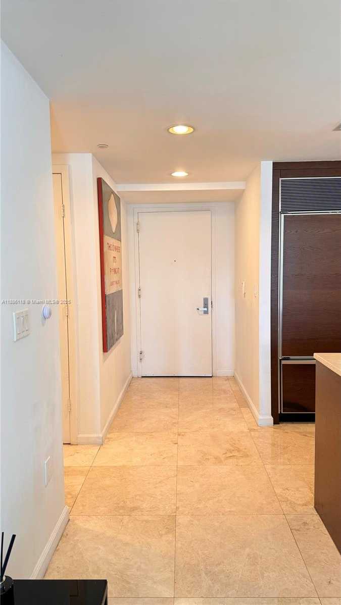 Small Image of 475 BRICKELL AVE #2512, Miami Number 51