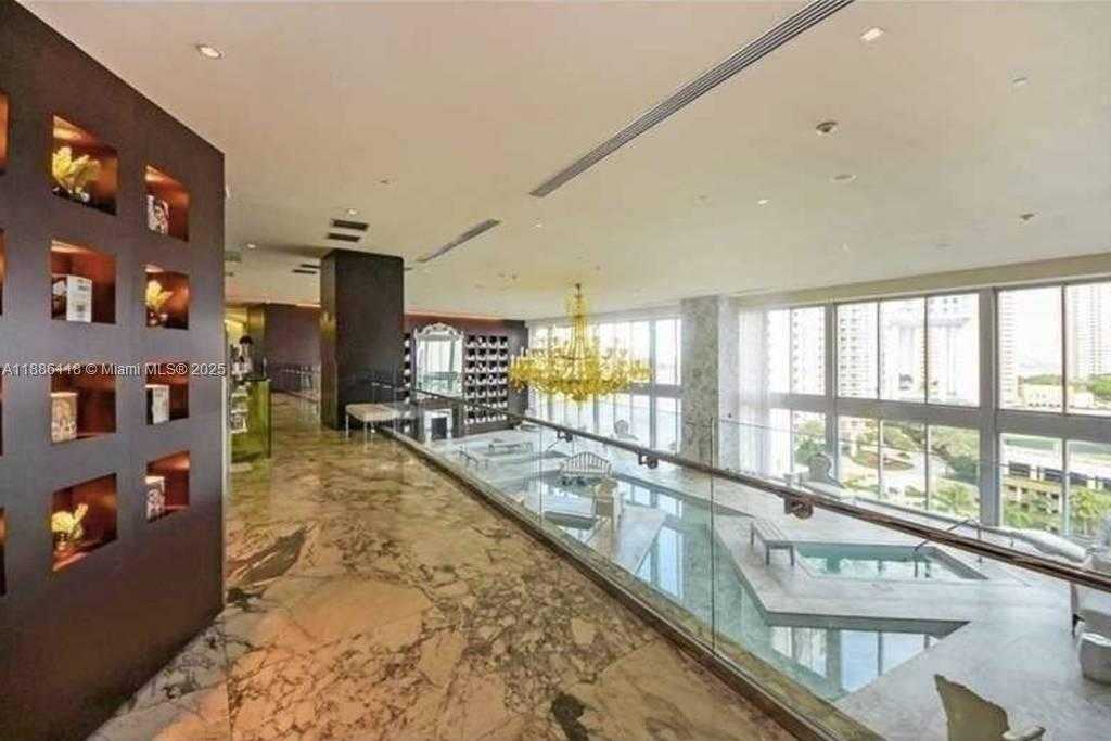 Small Image of 475 BRICKELL AVE #2512, Miami Number 54