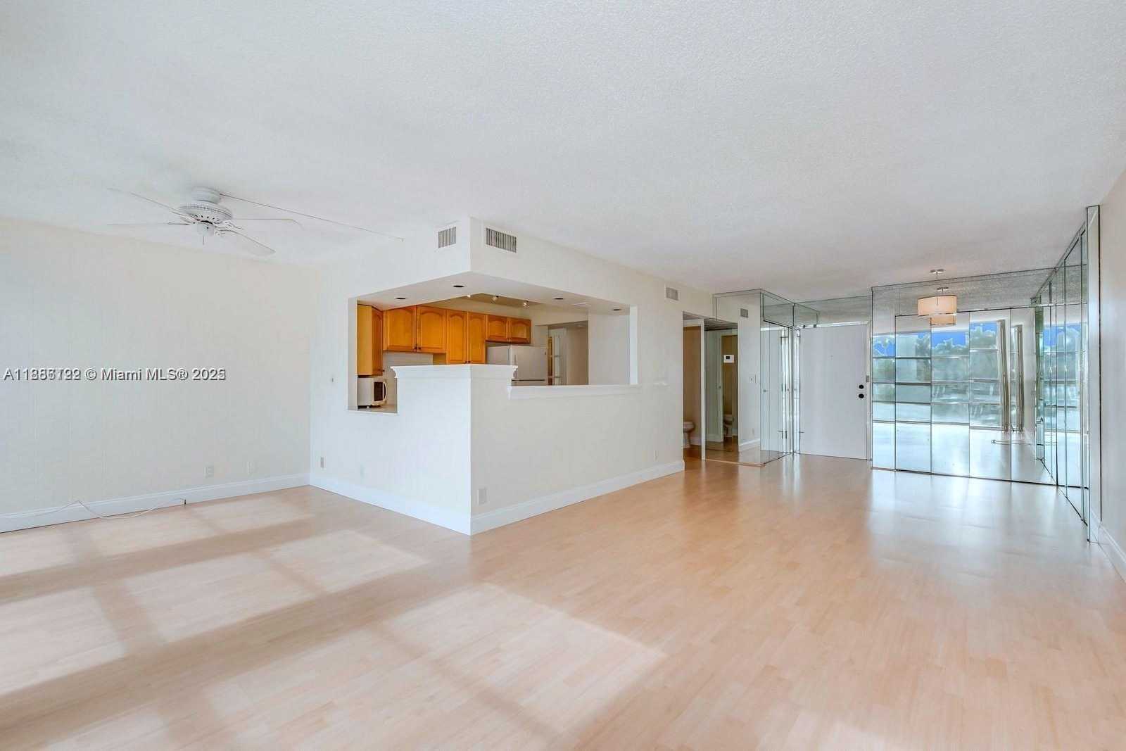 Small Image of 801 THREE ISLANDS BLVD #211, Hallandale Beach Number 4