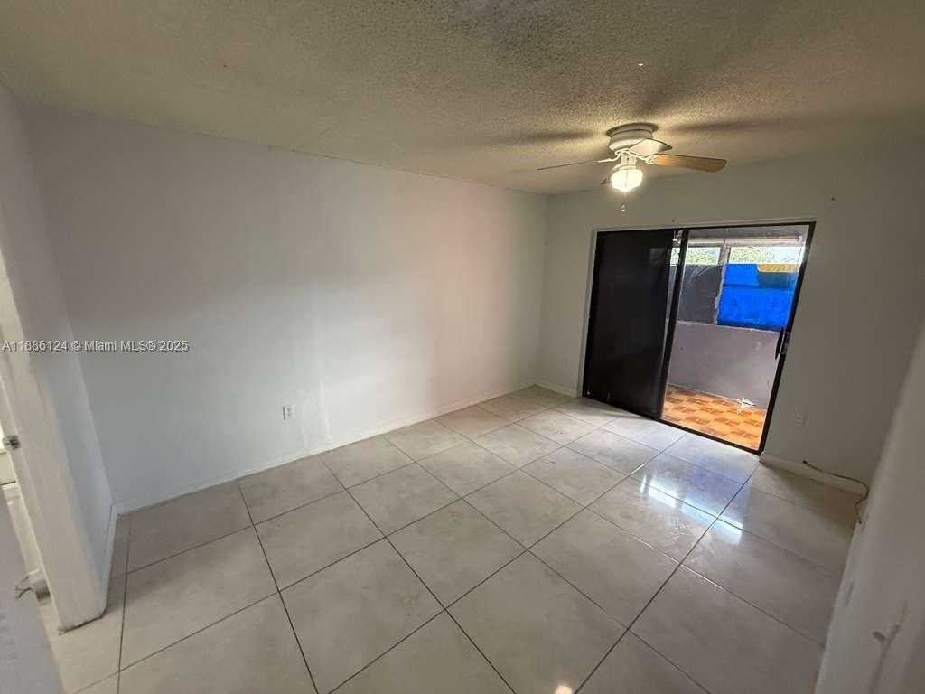 Small Image of 6675 WEST 4TH AVE #402, Hialeah Number 5