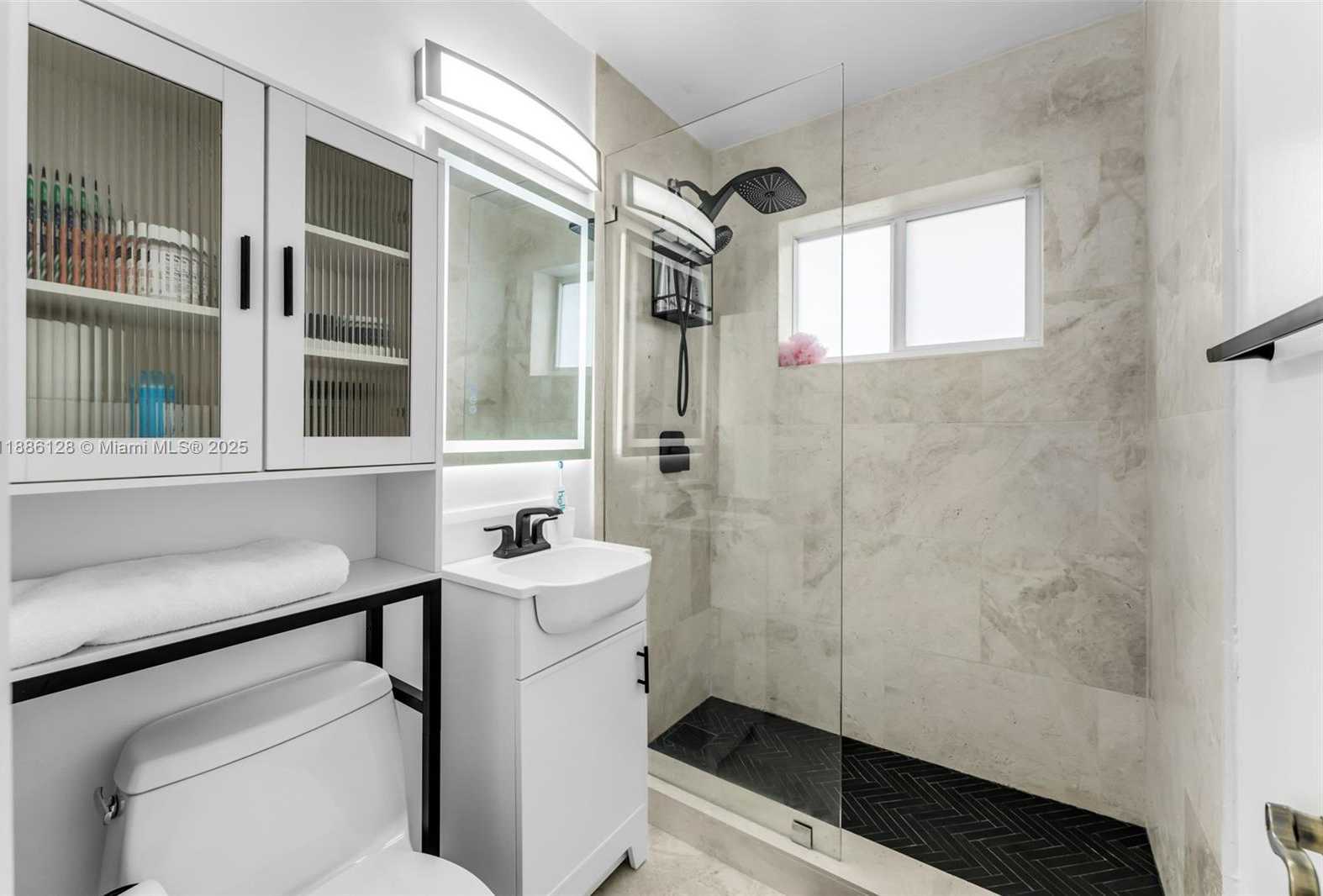 Small Image of 4301 SOUTH WEST 85TH AVE, Miami Number 23