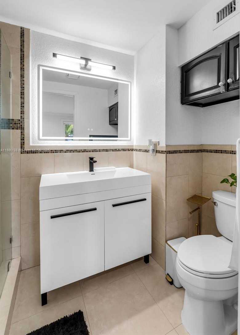 Small Image of 4301 SOUTH WEST 85TH AVE, Miami Number 26