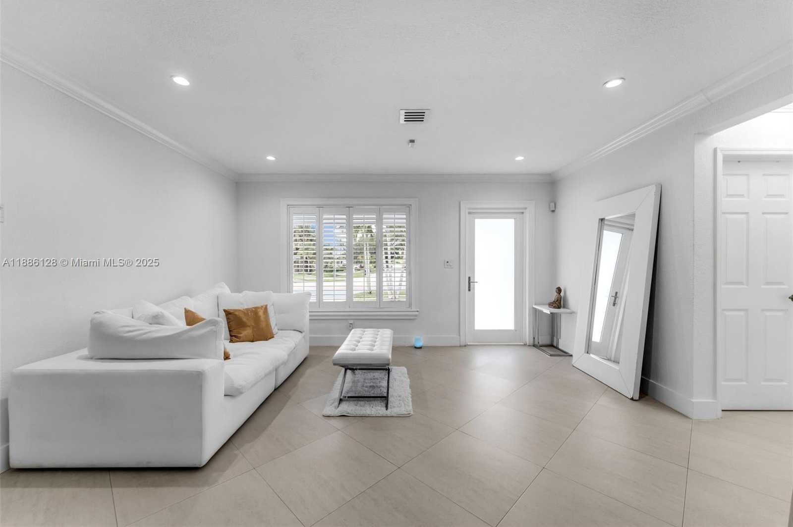 Small Image of 4301 SOUTH WEST 85TH AVE, Miami Number 6