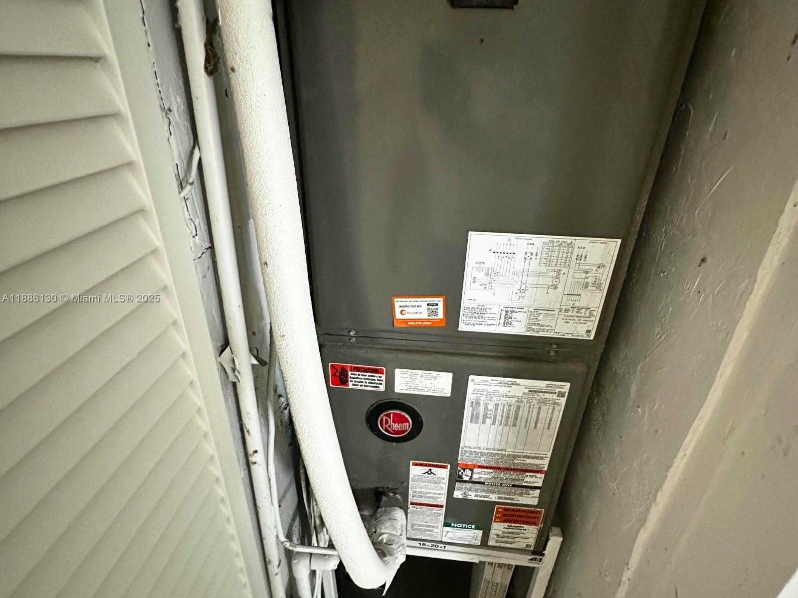 Small Image of 1645 NORTH EAST 175TH ST, North Miami Beach Number 13