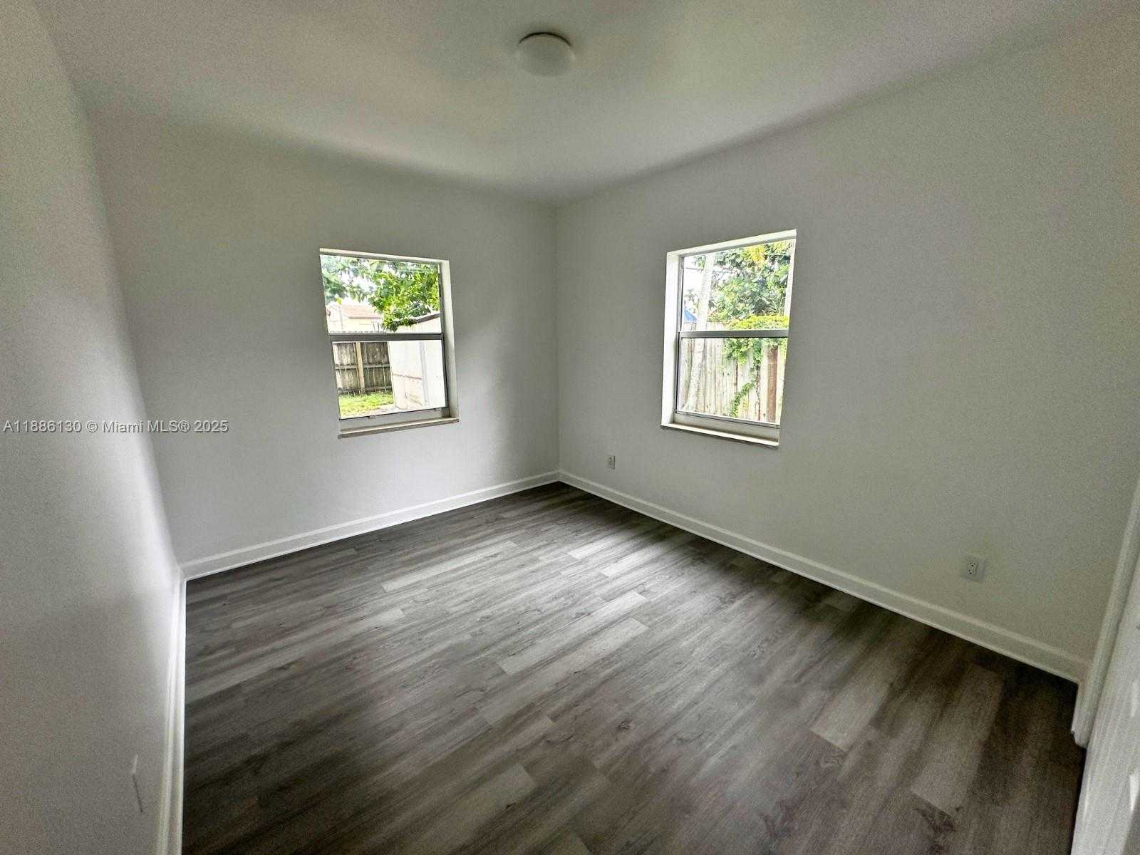 Small Image of 1645 NORTH EAST 175TH ST, North Miami Beach Number 16