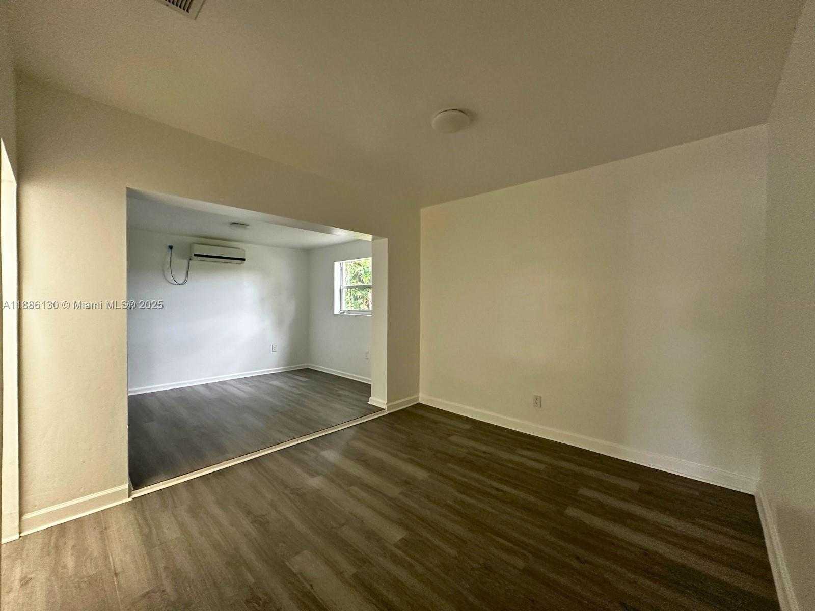 Small Image of 1645 NORTH EAST 175TH ST, North Miami Beach Number 19