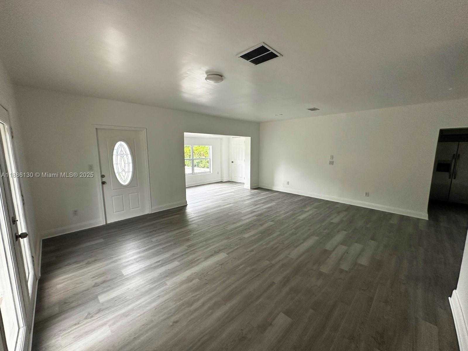 Small Image of 1645 NORTH EAST 175TH ST, North Miami Beach Number 8