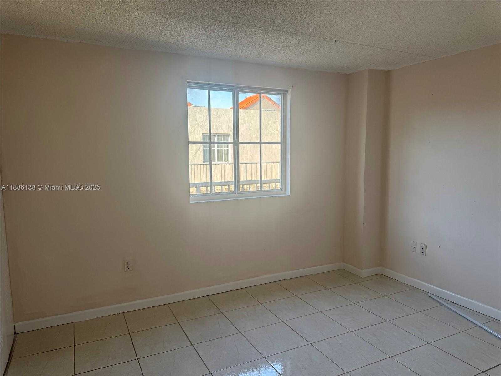 Small Image of 6045 NORTH WEST 186TH ST #323, Hialeah Number 7
