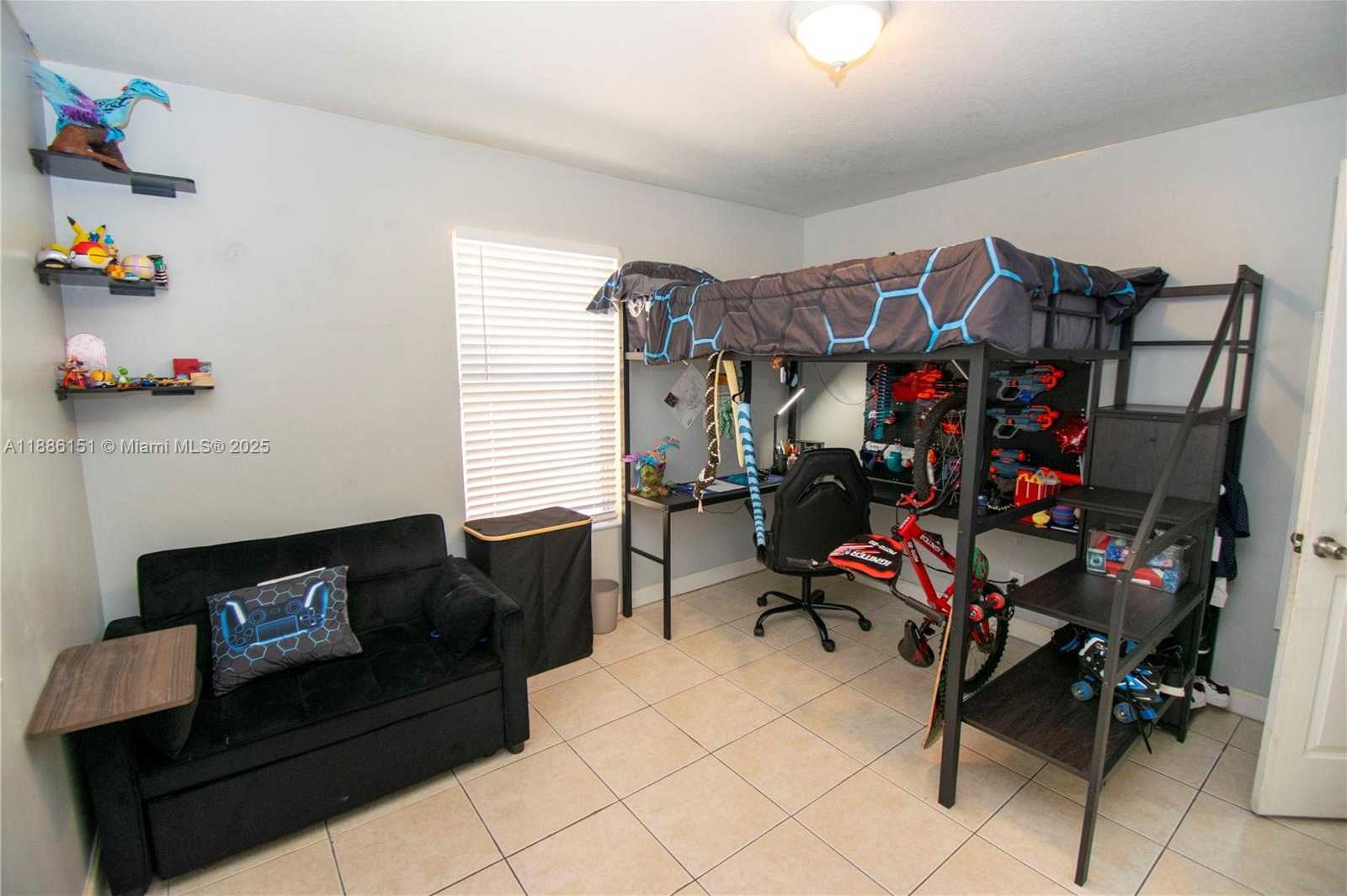 Small Image of 2317 LIBERTY ST #2, Hollywood Number 13