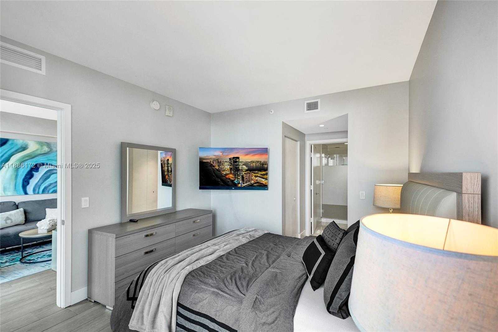 Small Image of 121 NORTH EAST 34TH ST #1406A, Miami Number 38