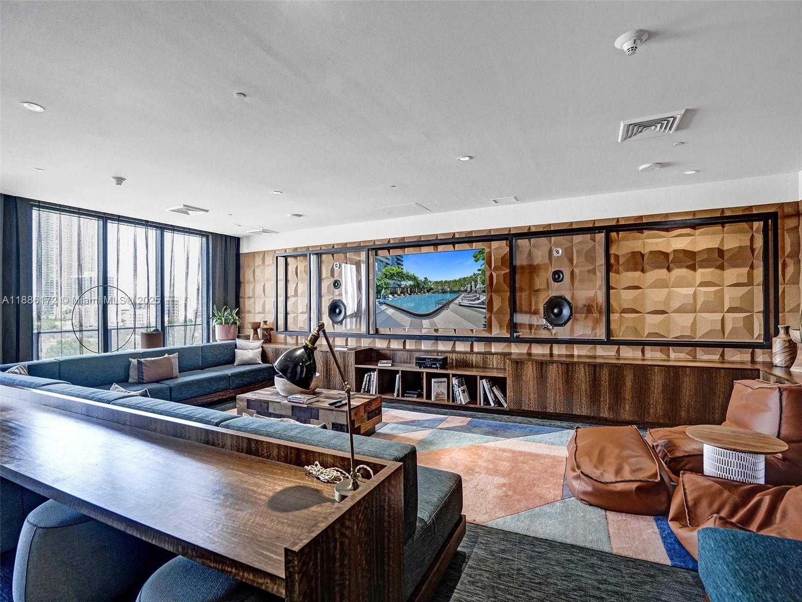 Small Image of 121 NORTH EAST 34TH ST #1406A, Miami Number 55