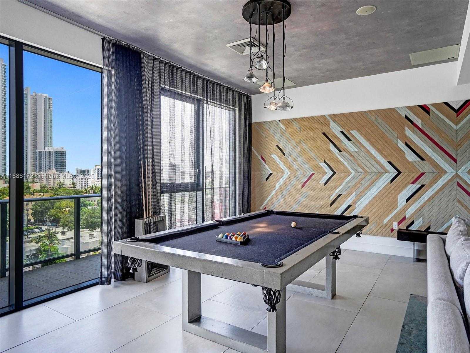 Small Image of 121 NORTH EAST 34TH ST #1406A, Miami Number 58