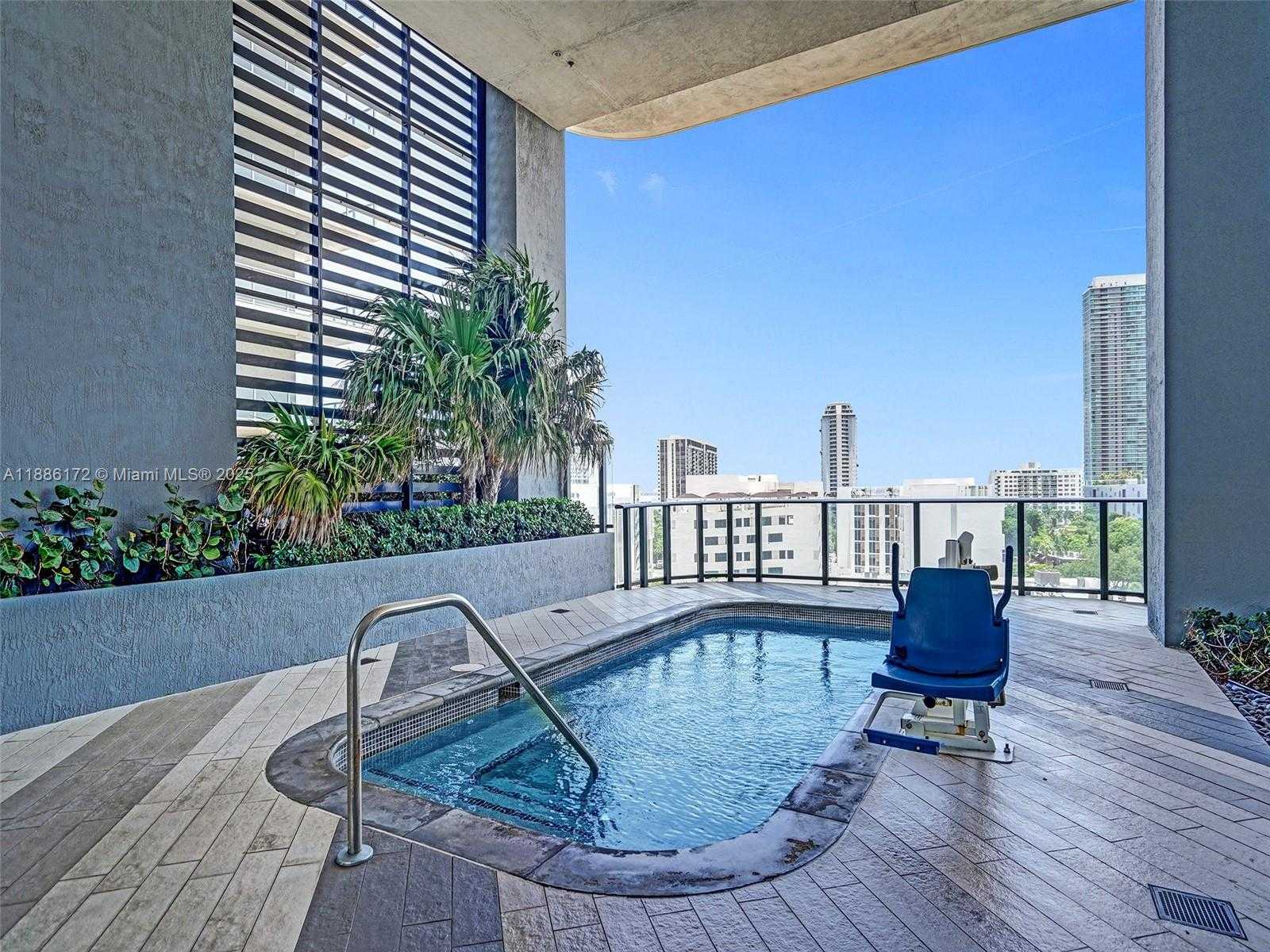 Small Image of 121 NORTH EAST 34TH ST #1406A, Miami Number 59