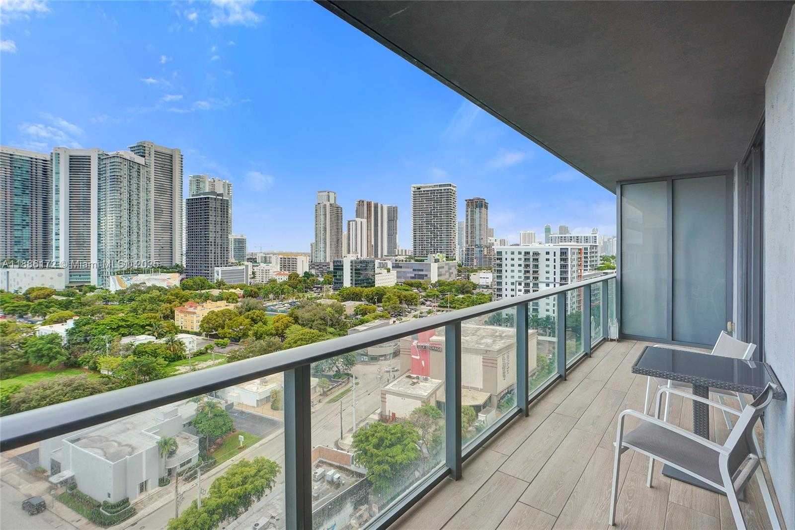 Small Image of 121 NORTH EAST 34TH ST #1406A, Miami Number 9