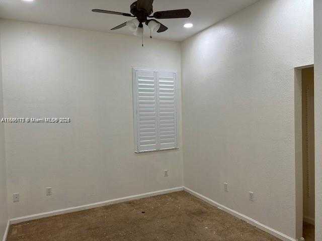 Small Image of 4108 NORTH EAST 22ND ST #4108, Homestead Number 3