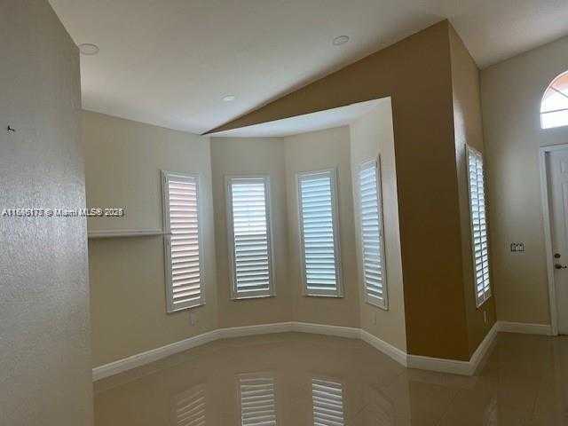 Small Image of 4108 NORTH EAST 22ND ST #4108, Homestead Number 4