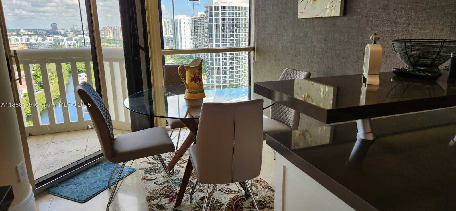 Small Image of 2000 ISLAND BLVD #2605, Aventura Number 13